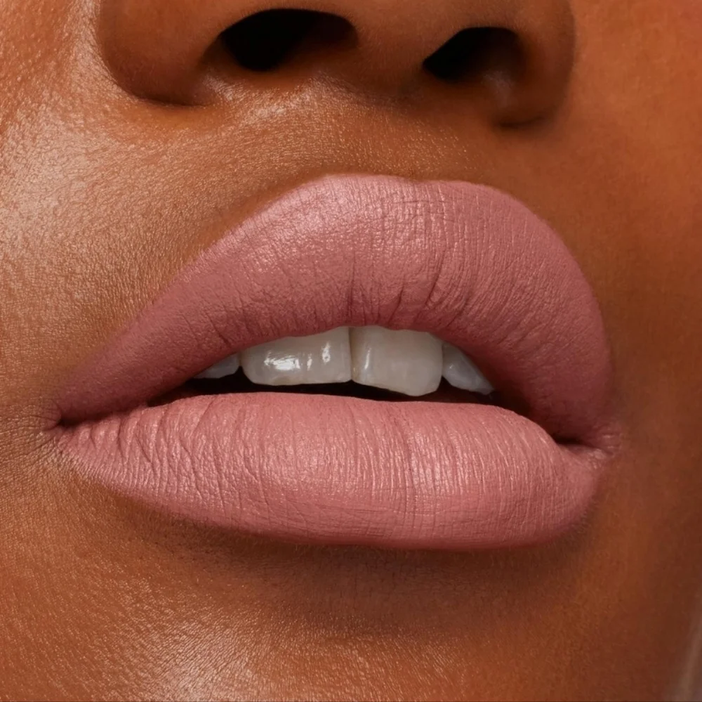 Macximal Silky Matte Viva Glam Lipstick Viva Planet Beige Mauve Brand New in Box